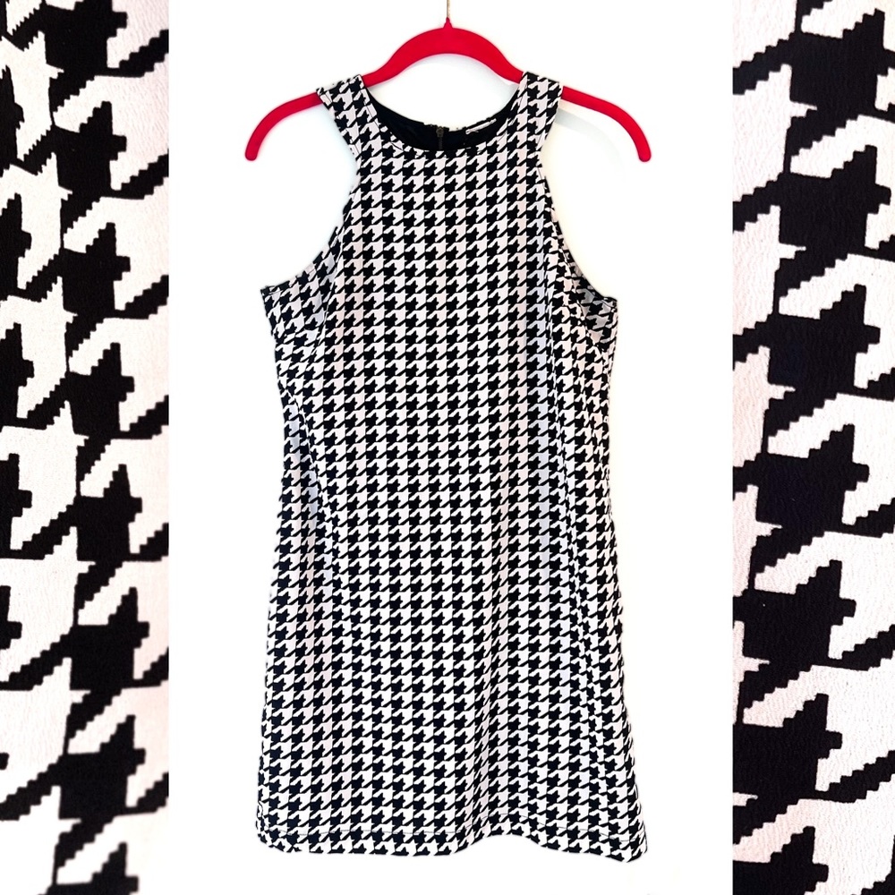 Houndstooth Mini Dress ✨ Lightweight + Lined Sleeveless High Neck Racer (XS)